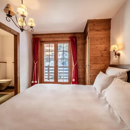 Ayous - By Emerald Verbier